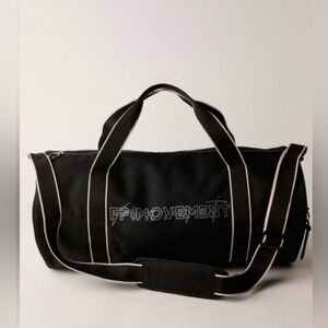 NWT Free people movement Good sport black duffle bag